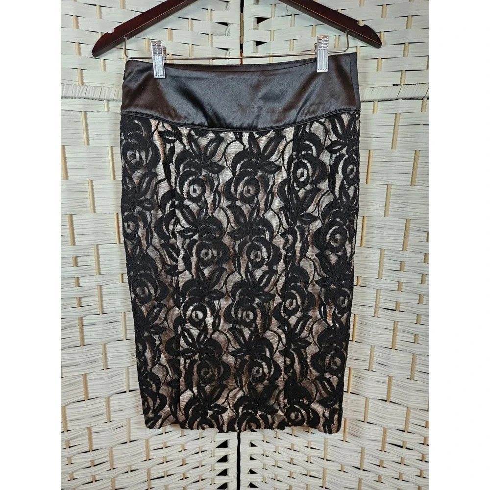 Dahlia Collection Womens Sz 4 Lined Lace Skirt Formal Party